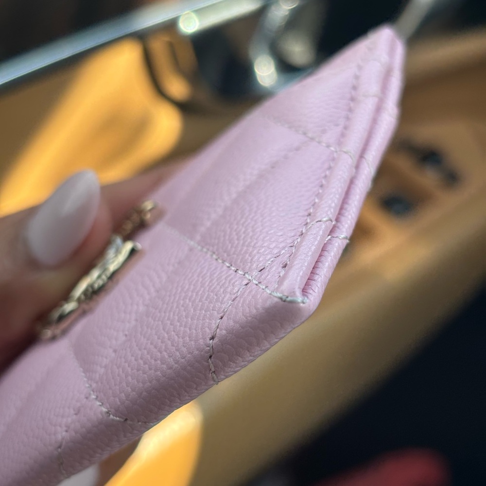 CHANEL Light Pink Quilted Card Case with Gold Logo - Picture 4 of 10